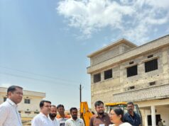 निर्माणाधीन 200 बिस्तरीय जिला अस्पताल का निरीक्षण करने पहुंचीं कलेक्टर
