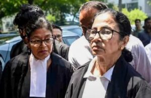वकील के लिबास में HC पहुंचीं ममता, शुभेंदु बोले- फालतू काम में वक्त नहीं खराब करेंगे