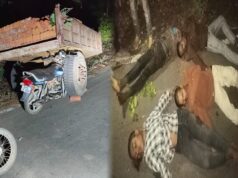 खड़ी ट्रैक्टर में जा घुसी बाइक, 4 दोस्तों की मौत