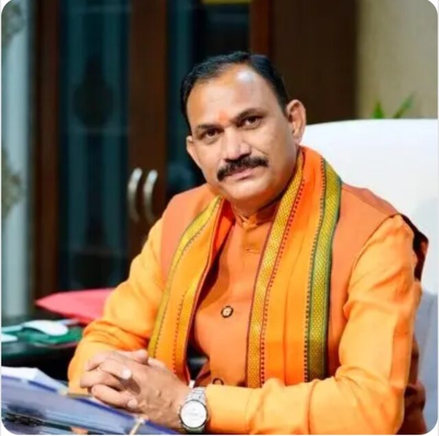 NHM employees will get free life insurance cover of Rs 6 lakh.