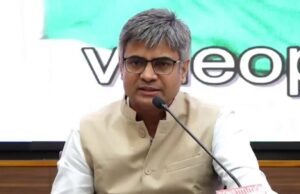 AAP से BJP में आए राज्यसभा सांसद संदीप पाठक की मुश्किलें बढ़ीं! पंजाब में 2 FIR दर्ज; मंडराया गिरफ्तारी का खतरा