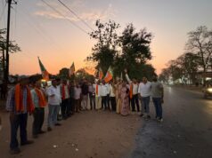 तीन राज्यों के विधानसभा में भाजपा के प्रचंड जीत पर बिन्द्रानवागढ़ मंडल के अध्यक्ष के नेतृत्व में भाजपाइयों ने मनाया जश्न