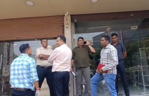 रायपुर में करोड़ों की ज्वेलरी चोरी! थाने से महज 500 मीटर दूर शोरूम साफ, पुलिस पर उठे सवाल