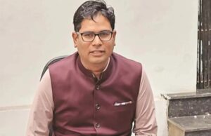 PM मोदी की अपील का असर: मंत्री ओ.पी. चौधरी ने छोड़ी पायलट गाड़ी, दिया सादगी का संदेश