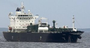 LPG को लेकर राहत भरी खबर, होर्मुज पार कर भारत आ रहे दो जहाज; आज पहुंचेगा ‘सिमी’