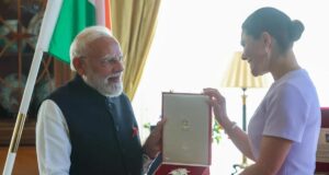पीएम मोदी को मिला स्वीडन का सबसे बड़ा सम्मान, रॉयल ऑर्डर ऑफ पोलर स्टार कमांडर ग्रैंड क्रॉस से सम्मानित हुए