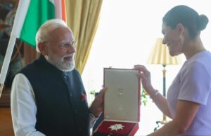 पीएम मोदी को मिला स्वीडन का सबसे बड़ा सम्मान, रॉयल ऑर्डर ऑफ पोलर स्टार कमांडर ग्रैंड क्रॉस से सम्मानित हुए