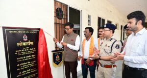 वित्त मंत्री ओपी चौधरी ने पुलिस लाइन उर्दना में अत्याधुनिक पुलिस जिम का किया लोकार्पण