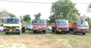 अवैध रेत परिवहन पर खनिज विभाग ने चार दिनों में 5 मिनी हाईवा व 5 ट्रैक्टर को किया जब्त