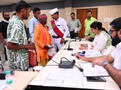 साप्ताहिक जनदर्शन में कलेक्टर ने सुनीं आमजन की समस्याएं, रोक्तिमा यादव ने एक-एक आवेदक से की चर्चा, संतोषजनक समाधान का दिलाया भरोसा