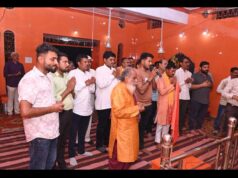 धर्मातरण के खिलाफ खरोरा में हुई बड़ी बैठक,बैठक में उपस्थित सैकड़ों लोगों ने धर्मांतरण एवं प्रार्थना सभा के खिलाफ भरी हुंकार