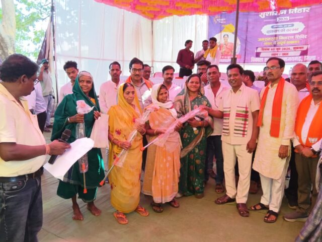 Sensitive initiative of the administration on Good Governance Festival, assistive devices provided to the elderly and disabled