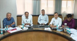 परिवहन विभाग की सख्ती: RTO/DTO मुख्यालय नहीं छोड़ सकेंगे, बस ऑपरेटरों पर भी कसा शिकंजा