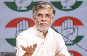 रायपुर में पवन खेड़ा का मोदी सरकार पर बड़ा हमला, बोले- बताइए किससे नहीं डरते?