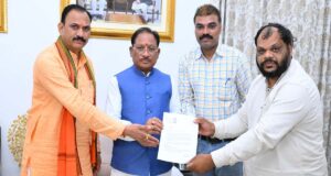 छत्तीसगढ़ में स्वास्थ्य मिशन कर्मचारियों का बड़ा जुटान, रायपुर में होगा प्रदेश स्तरीय महासम्मेलन