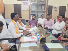 शहर के समग्र विकास एवं जनसमस्याओं के समाधान को लेकर महापौर ने ली बैठक
