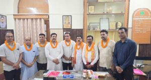 महापौर व सभापति ने नवनियुक्त एल्डरमैनों का किया स्वागत, दी शुभकामनाएँ