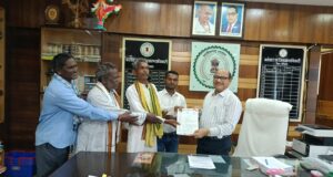 कमार समाज ने सहायक शिक्षक भर्ती में पूर्ववत आरक्षण व विशेष प्रावधान बहाल करने की मांग उठाई