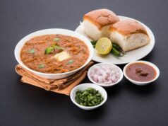 बारिश के मौसम में भूलकर भी न खाएं ये चीजें, बढ़ सकता है बीमारी का खतरा….