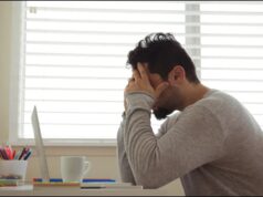 हर वक्त सोचते रहते हैं? कहीं Overthinking आपकी जिंदगी तो बर्बाद नहीं कर रही!