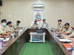 आईजीपी राम गोपाल गर्ग ने ली रायगढ़ पुलिस की समीक्षा बैठक, कहा—’प्रोफेशनल पुलिसिंग और समयबद्ध विवेचना ही सफलता की पहचान’
