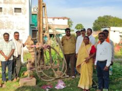 सर्व आदिवासी समाज भवन में बोर खनन एवं शौचालय निर्माण हेतु हुआ भूमि पूजन