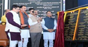 CM साय का बड़ा ऐलान: रायपुर मेडिकल कॉलेज में बनेगा आधुनिक हॉस्टल, कैंसर भवन का होगा विस्तार