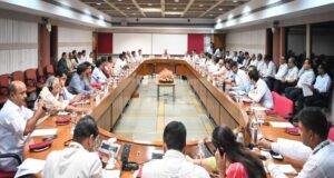 लोकसभा स्पीकर ने मॉनसून सत्र से पहले बिजनेस एडवाइजरी कमेटी की बुलाई बैठक, जानिए किन मुद्दों पर हुई बात?