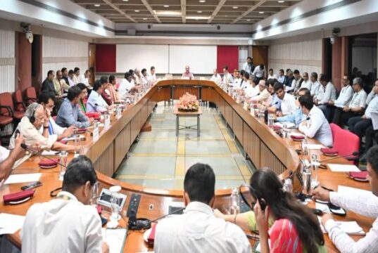 लोकसभा स्पीकर ने मॉनसून सत्र से पहले बिजनेस एडवाइजरी कमेटी की बुलाई बैठक, जानिए किन मुद्दों पर हुई बात?