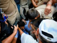 राहुल गांधी, प्रियंका गांधी और अखिलेश यादव को पीएम आवास के बाहर से हिरासत में लिया गया