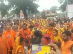बारिश भी नहीं रोक पाई भक्तों का जोश! 20 किमी की भव्य कांवड़ यात्रा में गूंजा ‘बोल बम’, मुक्तेश्वर महादेव का हुआ जलाभिषेक