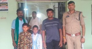 भीड़ में बिछड़े मासूम, परिजन थे बेहाल… कबीरधाम पुलिस ने तलाश कर 3 बच्चों को पहुंचाया अपनों की गोद में