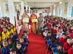 रक्षा सूत्र अभियान में उमड़ा देशभक्ति का जज़्बा, गरियाबंद से 2500 राखियां सैनिक भाइयों के लिए भेजी जाएंगी