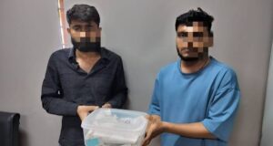 दुरंतो एक्सप्रेस में करोड़ों का सोना! 1.24 किलो विदेशी गोल्ड के साथ 2 संदिग्ध पकड़े गए