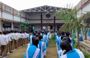 स्कूल से उठी सड़क सुरक्षा और नशामुक्ति की अलख,नागपुर हाईस्कूल में पुलिस ने विद्यार्थियों को किया जागरूक