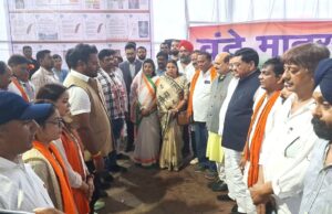 विभाजन की विभीषिका पर आधारित छायाचित्र प्रदर्शनी मंत्री दयालदास ने किया अवलोकन