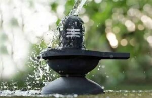 भगवान शिव को क्यों प्रिय है गंगाजल? हलाहल विष से जुड़ा है इसका रहस्य..