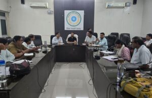 अल्प प्रगति वाले आवासों को लेकर सीईओ ने ली समीक्षा बैठक, आगामी सप्ताह में पूर्णता का दिया लक्ष्य