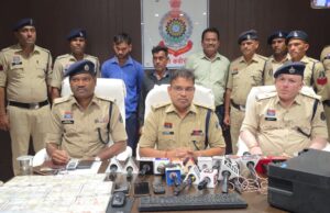 कबीरधाम में नकली नोटों का बड़ा खेल! ₹12.50 लाख की जाली करेंसी जब्त, 3 आरोपी गिरफ्तार