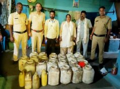 अवैध महुआ शराब विक्रेता गिरफ्तार, 12 लीटर महुआ मदिरा जप्त और 345 किलो महुआ लाहन बरामद