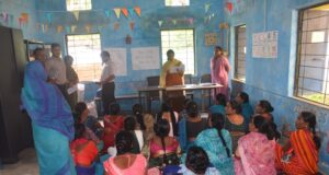 शिक्षा व्यवस्था पर कलेक्टर की पैनी नजर: स्कूलों और आंगनबाड़ी केंद्रों का किया गहन निरीक्षण