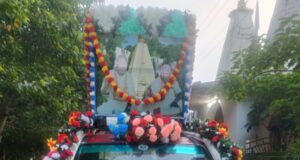 कैलाश गुफा जलाभिषेक हेतु हजारों कांवरियों का प्रस्थान
