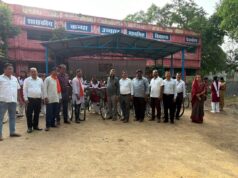 सरस्वती साइकिल योजना के तहत छात्राओं को साइकिल वितरण:साइकिल मिलने से छात्राओं में दिखा उत्साह, अतिथियों ने पढ़ाई में मेहनत कर आगे बढ़ने के लिए किया प्रेरित