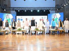 कोसा की चमक अब वैश्विक बाजार तक : मुख्यमंत्री ने लॉन्च किया छत्तीसगढ़ का प्रीमियम हैंडलूम ब्रांड ‘कोशल फैब’