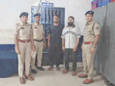 Gold Flake के नाम पर नकली सिगरेट बेचने का खुलासा! दुर्ग में 18 हजार सिगरेट जब्त, दो गिरफ्तार