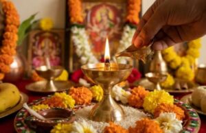 पूजा के दौरान बार-बार बुझ रहा है दीपक? देवी-देवताओं की नाराजगी या कोई और वजह, जानें क्या कहते हैं धार्मिक संकेत