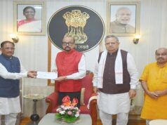 असम बाढ़: छत्तीसगढ़ सरकार की बड़ी मदद, CM साय ने राज्यपाल डेका को सौंपा 5 करोड़ की सहायता राशि का चेक