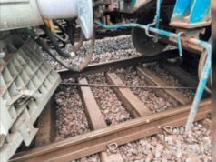 रायपुर में रेलवे ट्रैक पर खतरनाक हरकत, मालगाड़ी के गुजरने से पहले रखा 7 फीट का लोहे का पाइप; केस दर्ज