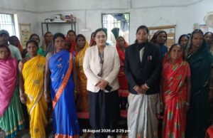 सिरपुर की महिलाओं को नालसा के योजनाओं से कराया अवगत