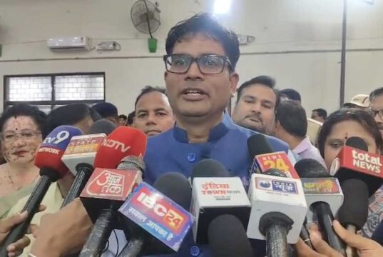 Gen-Z के लिए BJP का ‘युवा संवाद’ अभियान, नितिन नवीन-स्मृति ईरानी के साथ OP चौधरी भी टीम में